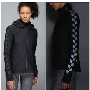 ❤️ Lululemon Feelin Frosty Jacket 10 Black $198